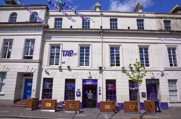 Ireland, North, Belfast, Lower Crescent, Exterior of the Tap House public bar.