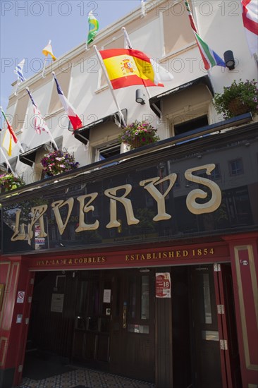 Ireland, North, Belfast, Bradbury Place, Laverys Bar entrance.