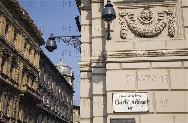 Budapest, Pest County, Hungary. Approach to Chain Bridge with sign. The bridge was designed by the English engineer William Tierney Clark in 1839 after Count Istvan Szechenyis initiative in the same year with construction supervised locally by Scottish engineer Adam Clark. Hungary Hungarian Europe European East Eastern Buda Pest Budapest City Architecture Ornate Detail Security Camera Cameras Video CCTV Sign Destination Destinations Eastern Europe Signs Display Posted Signage