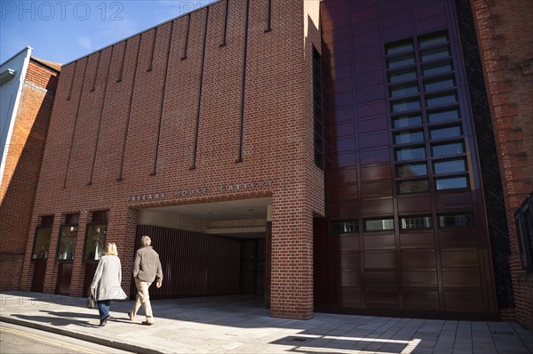 Chichester, West Sussex, England. Pallant House Art Gallery exterior of the modern wing. England English UK United Kingdom GB Great Britain British West Sussex County Chichester Pallant House Art Arts Gallery Architecture Exterior Facade Modern New People Tourists