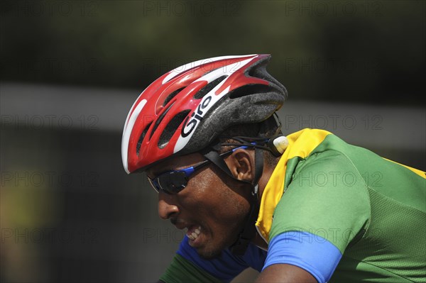 India, Delhi, 2010 Commonwealth games  Road cycling event.