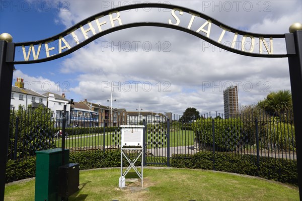 England, West Sussex, Bognor Regis, Wind speed and direction monitor and Stevensons screen at Bognor Regis weather station the second oldest in England.