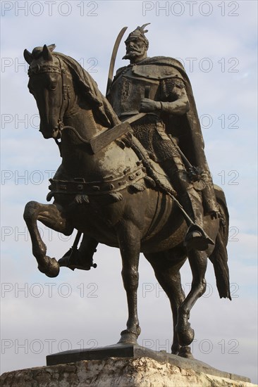 Albania, Tirane, Tirana, Equestrian statue of George Castriot Skanderbeg  the national hero of Albania.