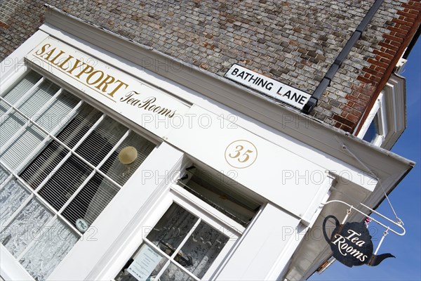 The Sallyport Tea Rooms on the corner of Bathing Lane and Broad Street on Spice Island in Old Portsmouth. Photo : Paul Seheult