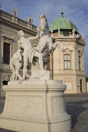 Statue of a horse tamer outside the Belvedere Palace. Photo : Bennett Dean