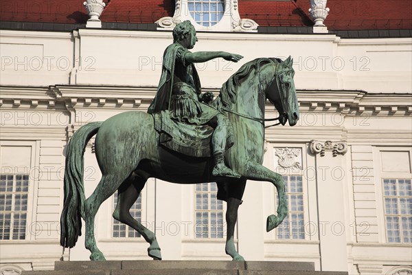 Equestrian statue of Emperor Josef II in the courtyard of the Spanish riding school. Photo: Bennett Dean