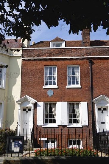 The Charles Dickens Birthplace Museum in Old Commercial Road. He was born here in 1812 and lived here for three years commemorated with a Blue Plaque. Photo : Paul Seheult