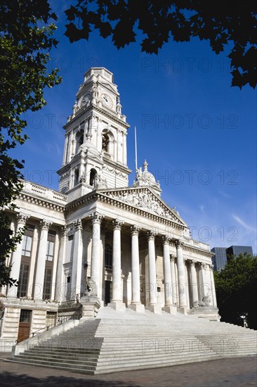 Guildhall originally built in 1890 but rebuilt in 1959 after being bombed in 1941 during World War II. Photo: Paul Seheult