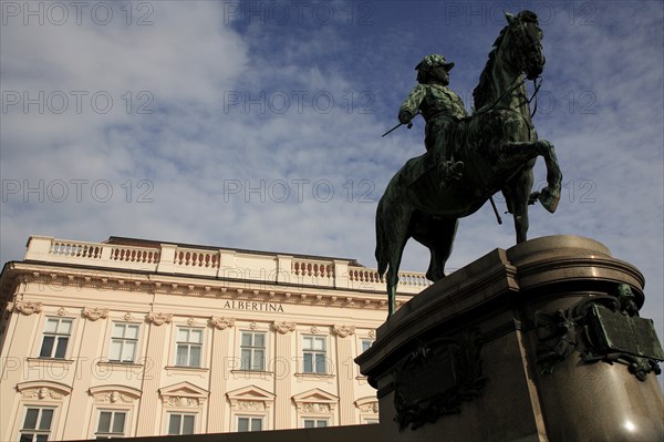 Equestrian statue of Archduke Albert Duke of Teschen outside the Albertina museum. Photo : Bennett Dean