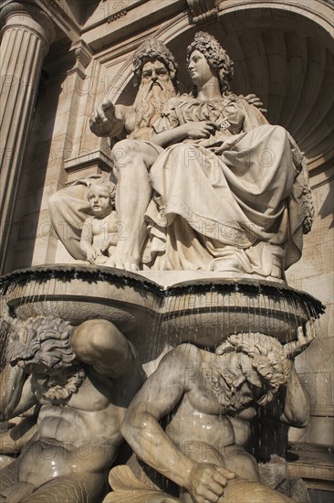 Danubius Fountain at the Albertina Museum. Photo: Bennett Dean