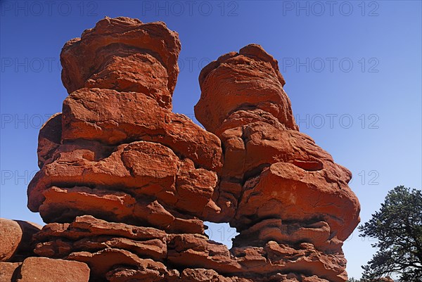 USA, Colorado, Colorado Springs, Garden of the Gods public park. Balanced rock stacks. 
Photo : Hugh Rooney