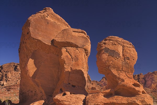 USA, Nevada, Valley of Fire State Park, Face shaped rock formations. 
Photo : Hugh Rooney