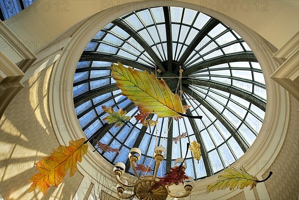 USA, Nevada, Las Vegas, The Strip interior roof detail of the Bellagio hotel conservatory. 
Photo : Hugh Rooney