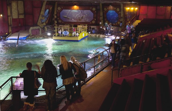 England, East Sussex, Brighton, Interior of the Sea Life Centre underground Aquarium on the seafront Glass Bottomed Boat. 
Photo : Stephen Rafferty