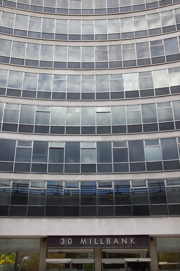 England, London, Westminster.Pimlico Exterior of Millbank Tower offices formerly Vickers Tower often used by major political parties due to its proximity to the Houses of Parliament along the river Thames. 
Photo : Stephen Rafferty