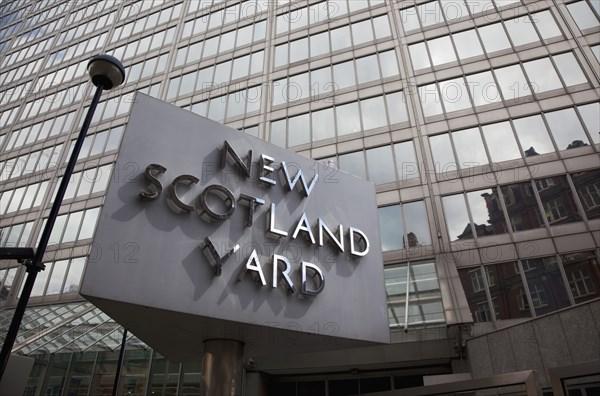 England, London, Westminster. New Scotland Yard building headquarters of the Metropolitan Police Service in 8-10 Broadway. 
Photo : Stephen Rafferty