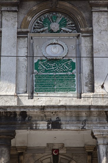 Turkey, Istanbul, Sultanahmet detail of typical Turkish architecture in the old town. 
Photo : Stephen Rafferty
