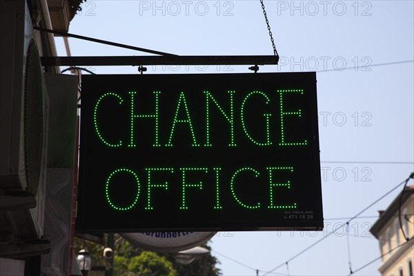 Turkey, Istanbul, Sultanahmet green LED sign outside foreign exchange office. 
Photo : Stephen Rafferty