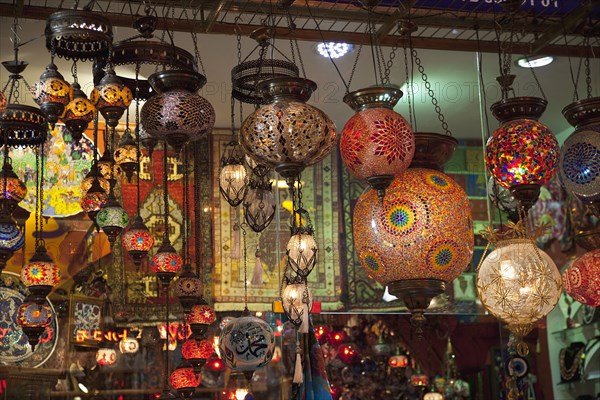Turkey, Istanbul, Eminonu Misir Carsisi Spice Market display or colourful lamps. 
Photo : Stephen Rafferty