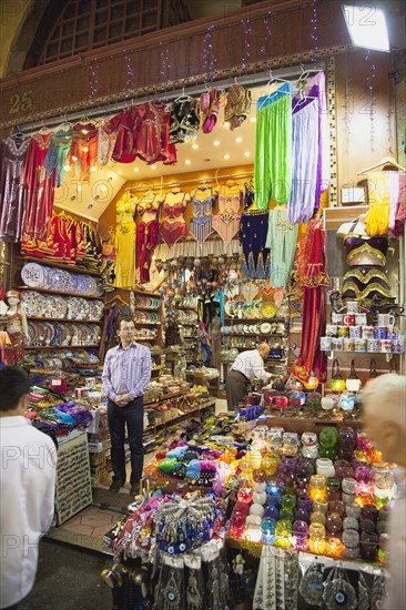 Turkey, Istanbul, Eminonu Misir Carsisi Spice Market interior. 
Photo : Stephen Rafferty