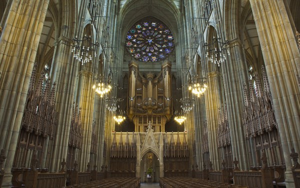 England, West Sussex, Shoreham-by-Sea, Lancing College Chapel interior view of the nave. 
Photo : Stephen Rafferty