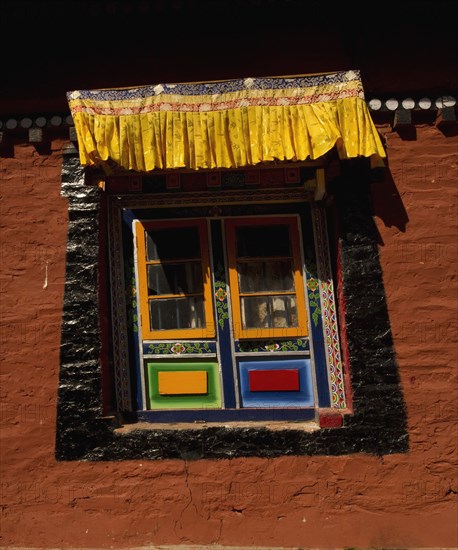 ART IN BUDDHIST MONASTERIES OF SIKKIM INDIA - WINDOW ART