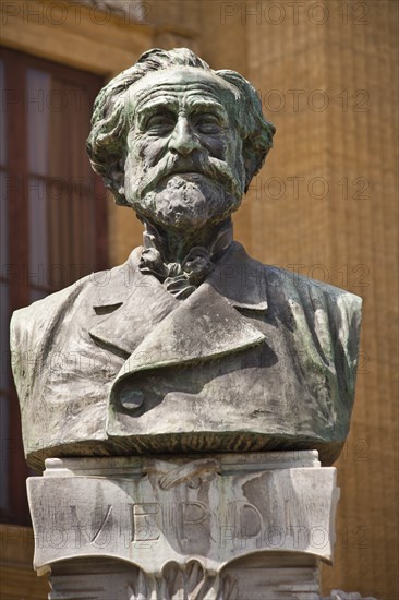 Italy, Sicily, Palermo, Piazza Giuseppe Verd Teatro Massimo Giuseppe Verdi bust outside Opera House. 
Photo : Mel Longhurst