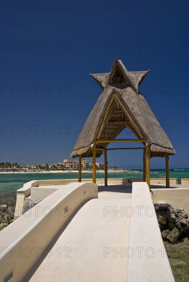 Jetty out to sea.