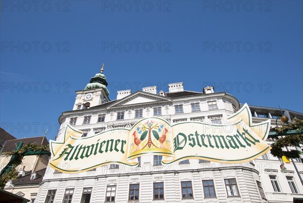 Sign at the entrance to the Old Vienna Easter Market at the Freyung.