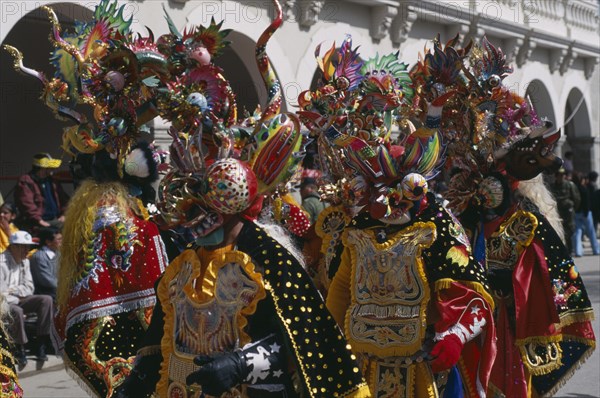 Bolivia, Oruro, La Diablada Carnival procession and spectators. Photo : Eric Lawrie