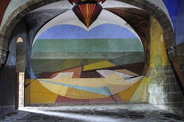 Mexico, Bajio, San Miguel de Allende, Unfinished 1940s mural by David Alfaro Siqueiros in Escuela de Bellas Artes. Photo : Nick Bonetti