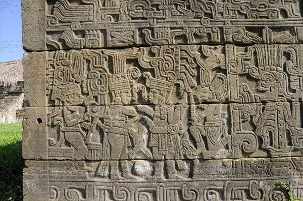 Mexico, Veracruz, Papantla, El Tajin archaeological site Relief carvings on wall of Juegos de Pelota Sur. Photo : Nick Bonetti