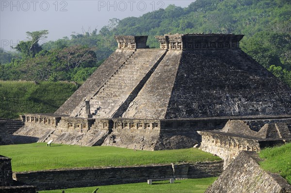 Mexico, Veracruz, Papantla, El Tajin archaeological site Ruins of Monument 5 pyramid. Photo : Nick Bonetti