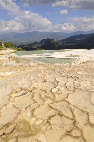 Mexico, Oaxaca, Hierve el Agua, Limestone pools.. Photo : Nick Bonetti