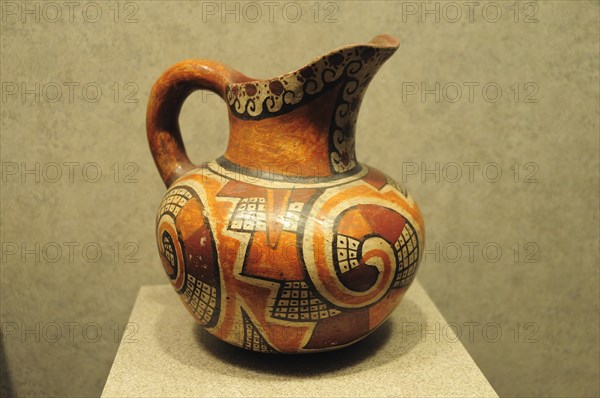 Mexico, Federal District, Mexico City, Museo Nacional de Antropologia Painted Mixteca ceramic jug from Oaxaca in Ancient Mexico.. Photo : Nick Bonetti