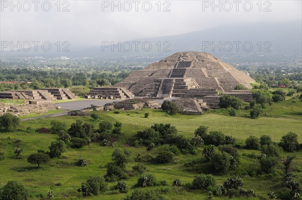 Mexico, Anahuac, Teotihuacan, Pyramid de la Luna. Photo : Nick Bonetti