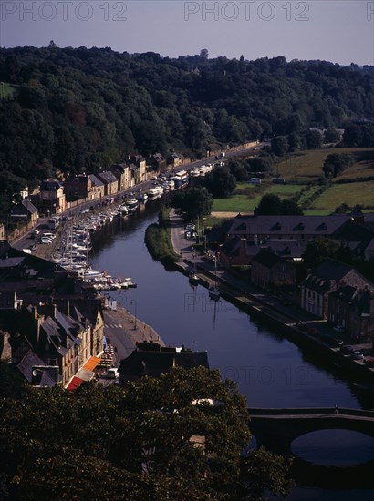 France, Bretagne, Cotes d Armor, Medieval market town of Dinan beside the River Rance. View from main road viaduct.. Photo : Bryan Pickering