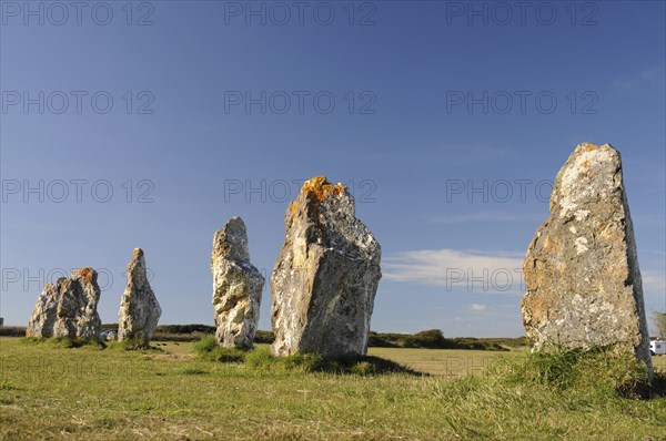 France, Brittany, Lagatjar, Alignment de Lagatjar standing stones near Cameret-sur-Mer. Photo : Bob Battersby