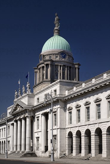 Ireland, County Dublin, Dublin City, Custom House general view of the facade. Photo : Hugh Rooney
