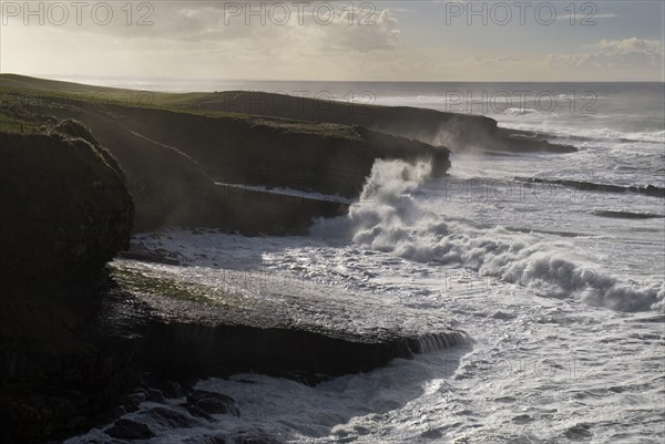 Ireland, County Sligo, Mullaghmore, High waves crashing against headland. Photo : Hugh Rooney