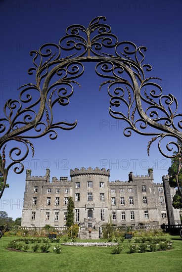 Ireland, County Sligo, Markree, Castle hotel castle and garden viewed through ornamental iron grille. Photo : Hugh Rooney