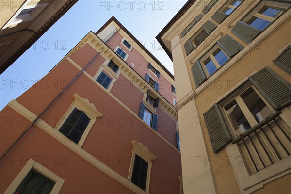 Italy, Lazio, Rome, City flats and apartments in the central district. Photo : Bennett Dean