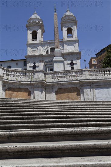 Italy, Lazio, Rome, Spanish Steps and the Church of Trinita dei Monti. Photo : Bennett Dean