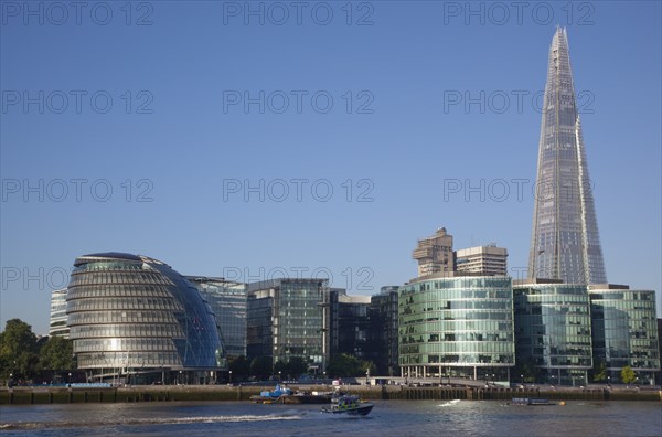 England, London, Southwark southbank The Shard skyscraper designed by Renzo Piano in the citys London Bridge Quarter. Photo : Stephen Rafferty