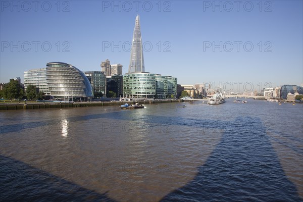 England, London, Southwark southbank The Shard skyscraper designed by Renzo Piano in the citys London Bridge Quarter. Photo : Stephen Rafferty