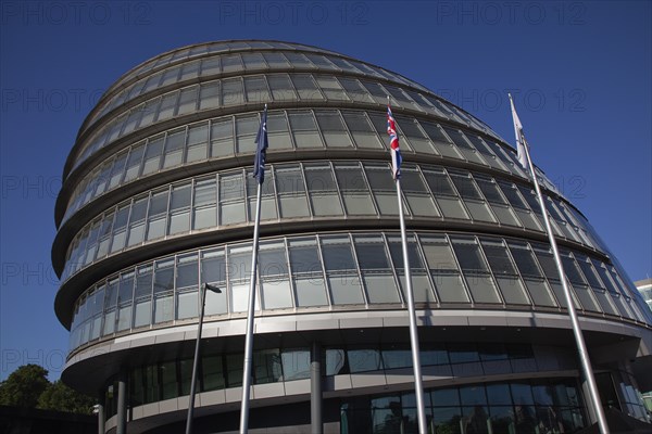 England, London, Southwark southbank GLA City hall exterior designed by Sir Norman Foster. Photo : Stephen Rafferty