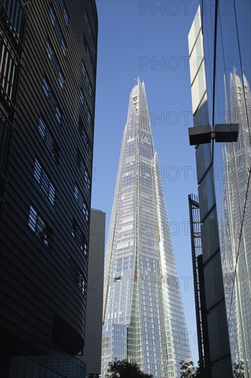 England, London, Southwark southbank The Shard skyscraper designed by Renzo Piano in the citys London Bridge Quarter. Photo : Stephen Rafferty