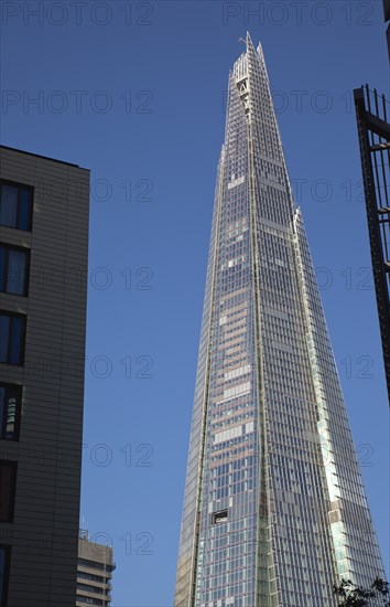 England, London, Southwark southbank The Shard skyscraper designed by Renzo Piano in the citys London Bridge Quarter. Photo : Stephen Rafferty