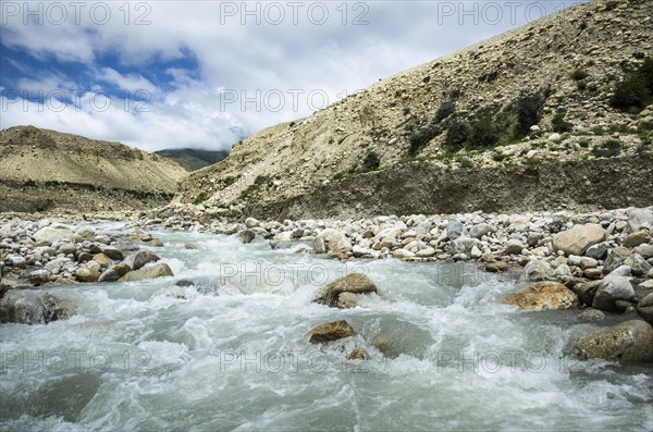Nepal, Upper Mustang, Lo Manthang, High mountain river near Lo Manthang.Nepal Upper Mustang. Photo : Sergey Orlov