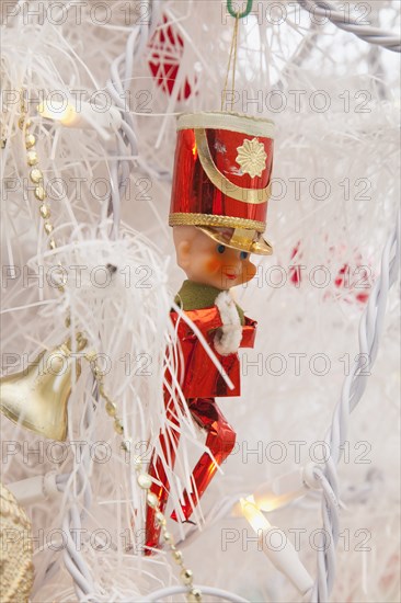 Festivals, Religious, Christmas, Detail of tree decorated with lights tinsel and various baubles. Photo : Stephen Rafferty